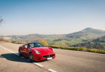 donde conducir un Ferrari en carretera